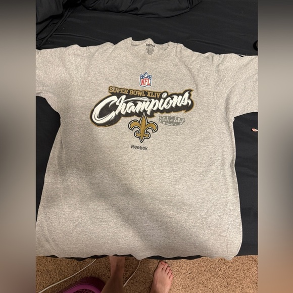 NFL Tops - NFL- New Orleans saints Super Bowl shirt